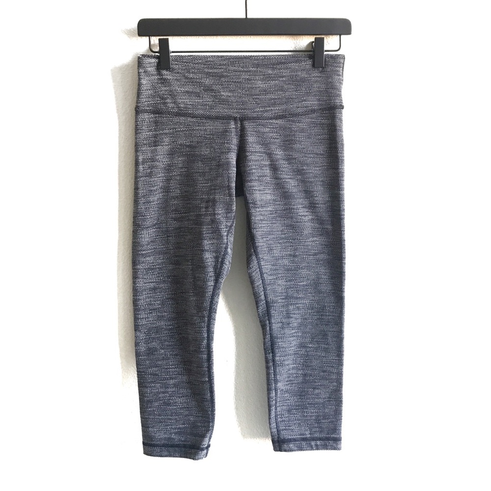 SOLD Lululemon Wunder Under Crop Diamond Jacquard - Picture 3 of 7